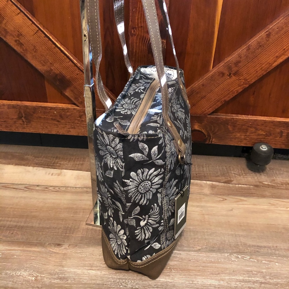 Myra Great Nautical Tote Bag Purse E319 - Picture 8 of 9